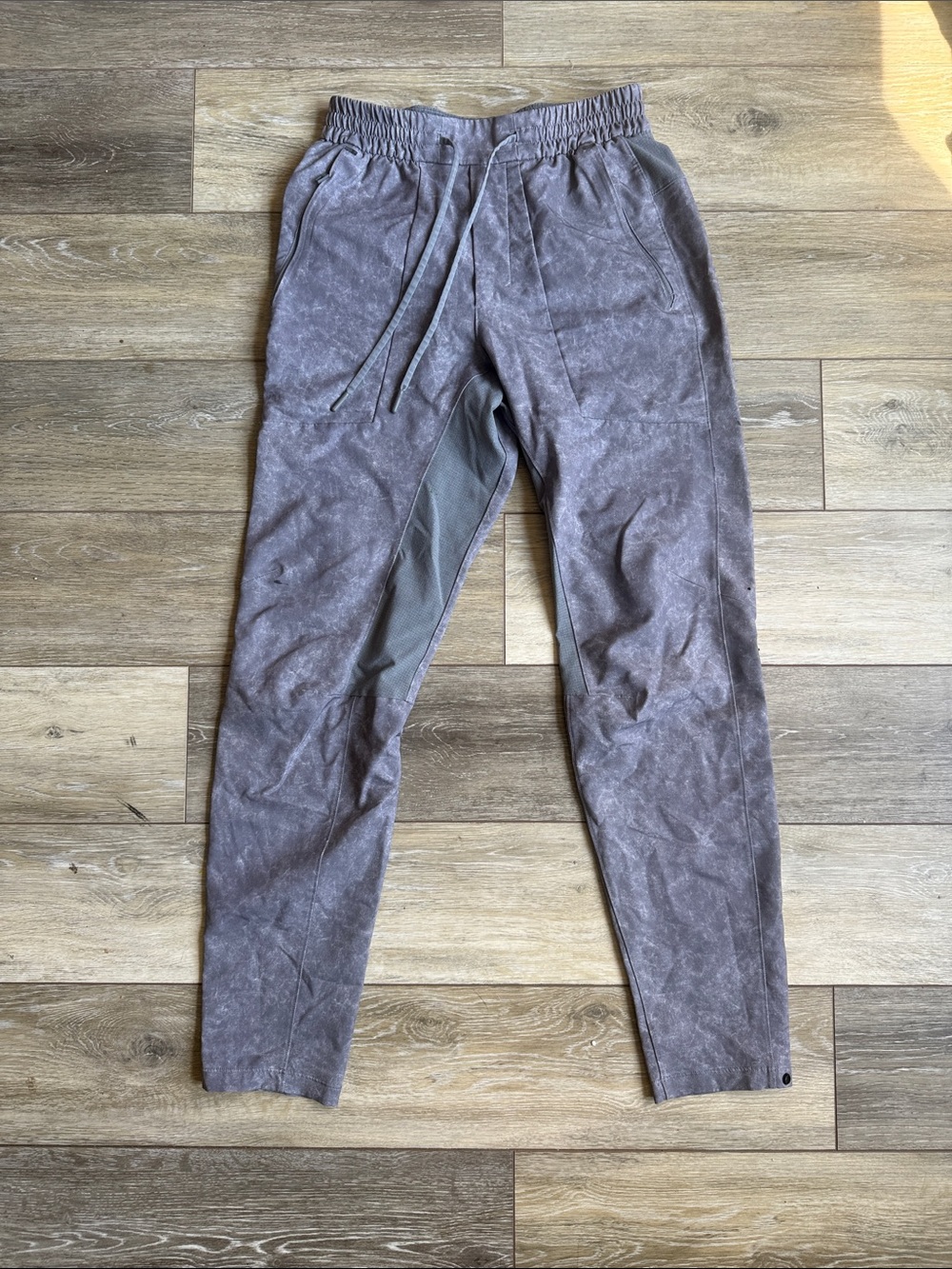 lululemon athletica Men's Gray Jogger Pants